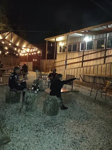 Bobbisox Lounge-1